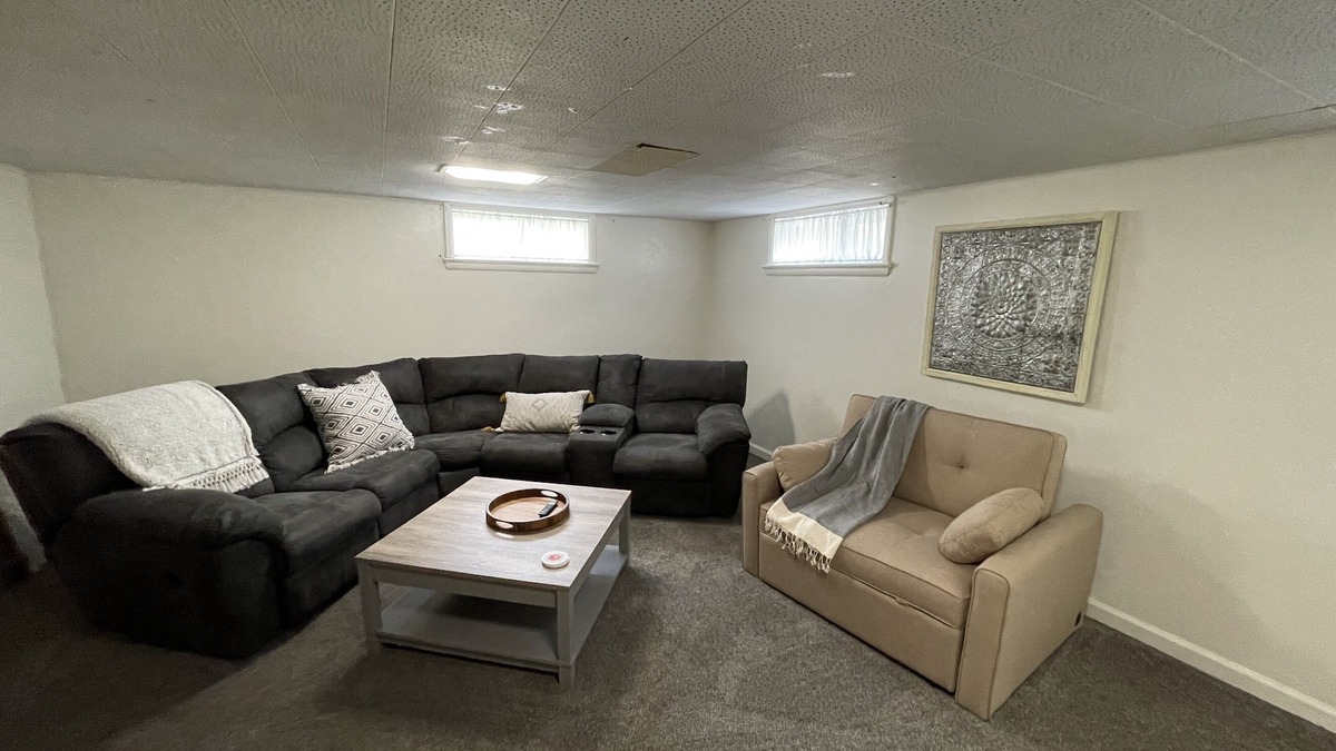 Idaho Falls House | Cozy Downtown Zen Destination