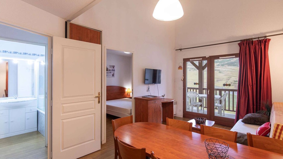 La Mongie Apartment | Cozy Duplex 3-BR with Covered Parking, Pool, Fitness, and Close to Slopes