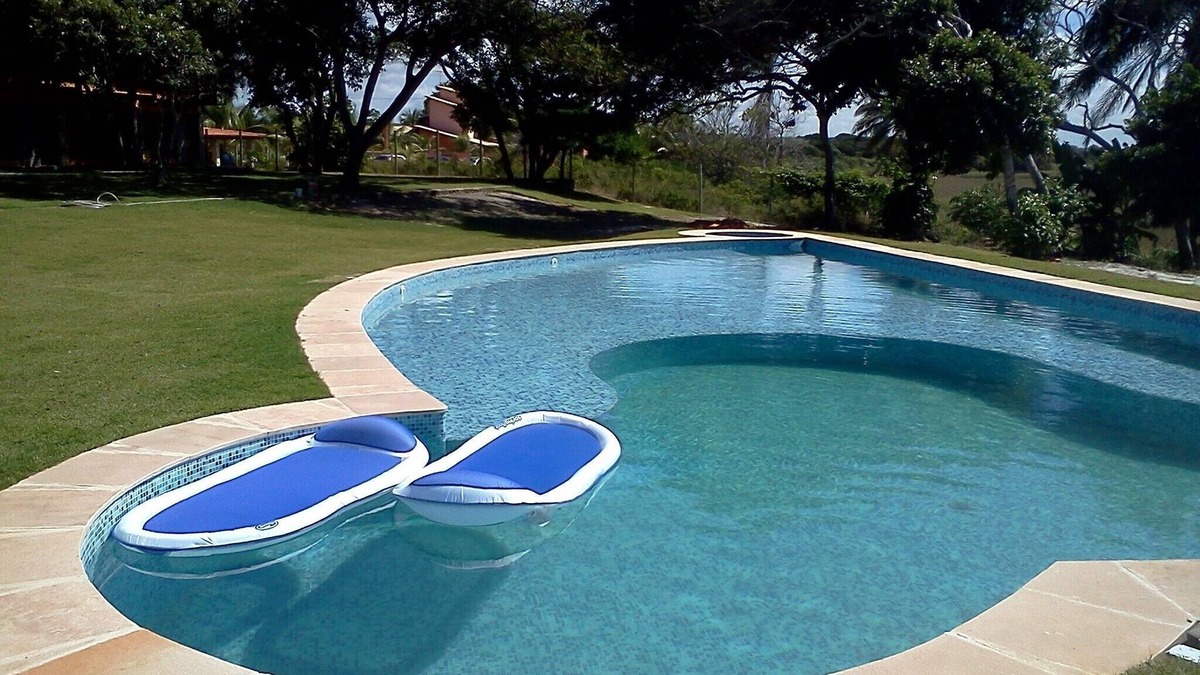 Itacimirim Condo | Cozy duplex house! With 3 suites and lap pool