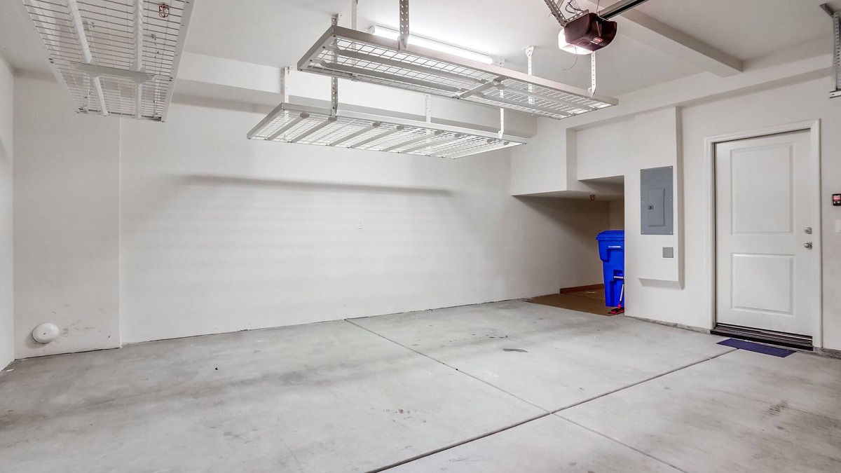 Arcadia House | Cozy Entire 2 Bedroom Townhouse
