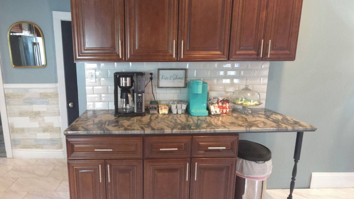 Lackawanna Apartment | Cozy family friendly home with private