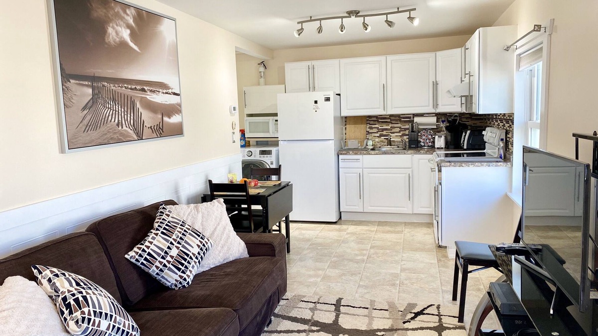 Seaside Heights Apartment | Cozy Family Vacation 2 bedroom apartment in Seaside Heights #446.