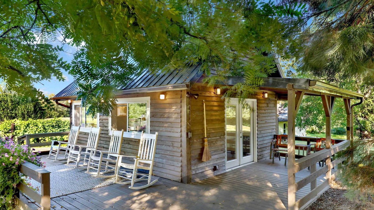 Ferndale Apartment | Cozy Ferndale Studio on 20-acre Working Farm!