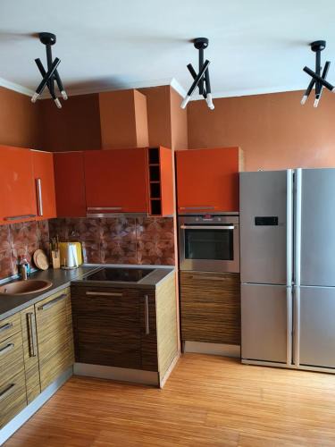 Plavnieki Apartment | cozy flat in new project with air conditioner & jacuzzi