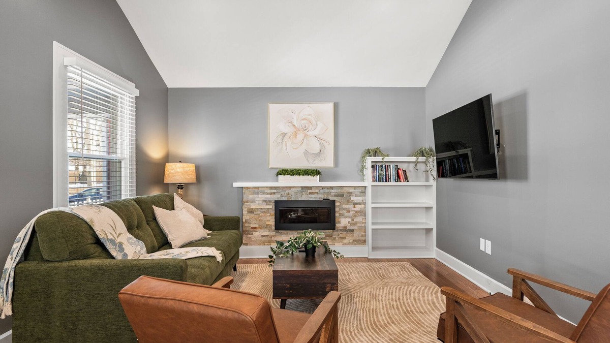 Fountain Square House | Cozy Fountain Square Getaway!