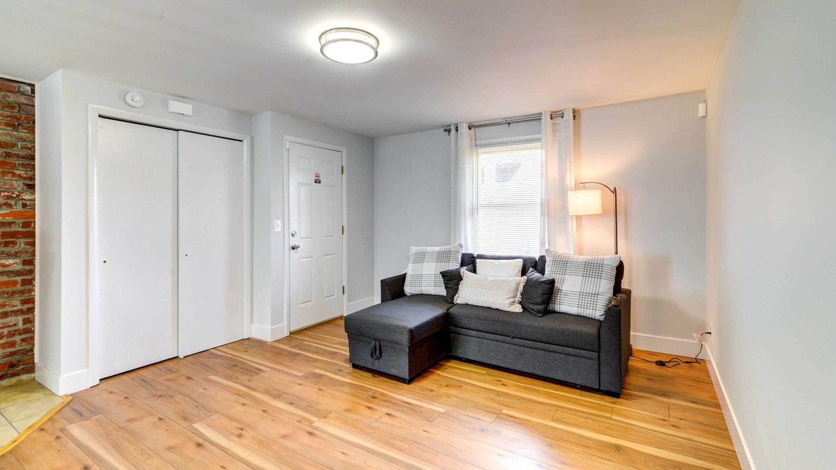 Frostburg Apartment | Cozy Frostburg Apartment by FSU Campus!