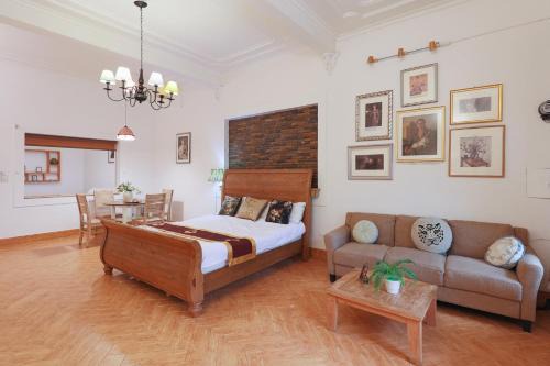 Hang Trong House | Cozy Fun Homestay 12