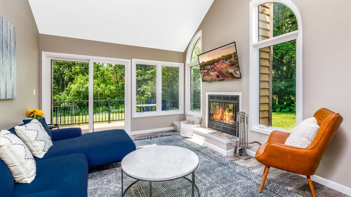 The Galena Territory House | Cozy Galena Townhome