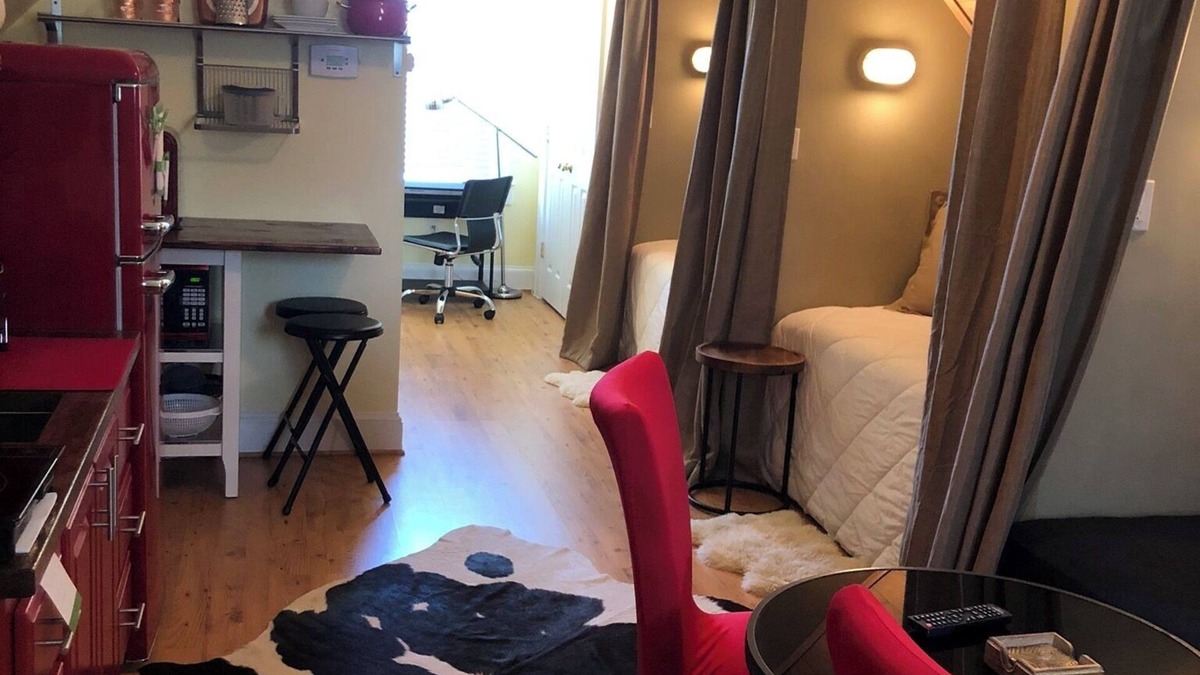 Dallas Apartment | Cozy garage apartment in a lovely safe small town near Charlotte, NC