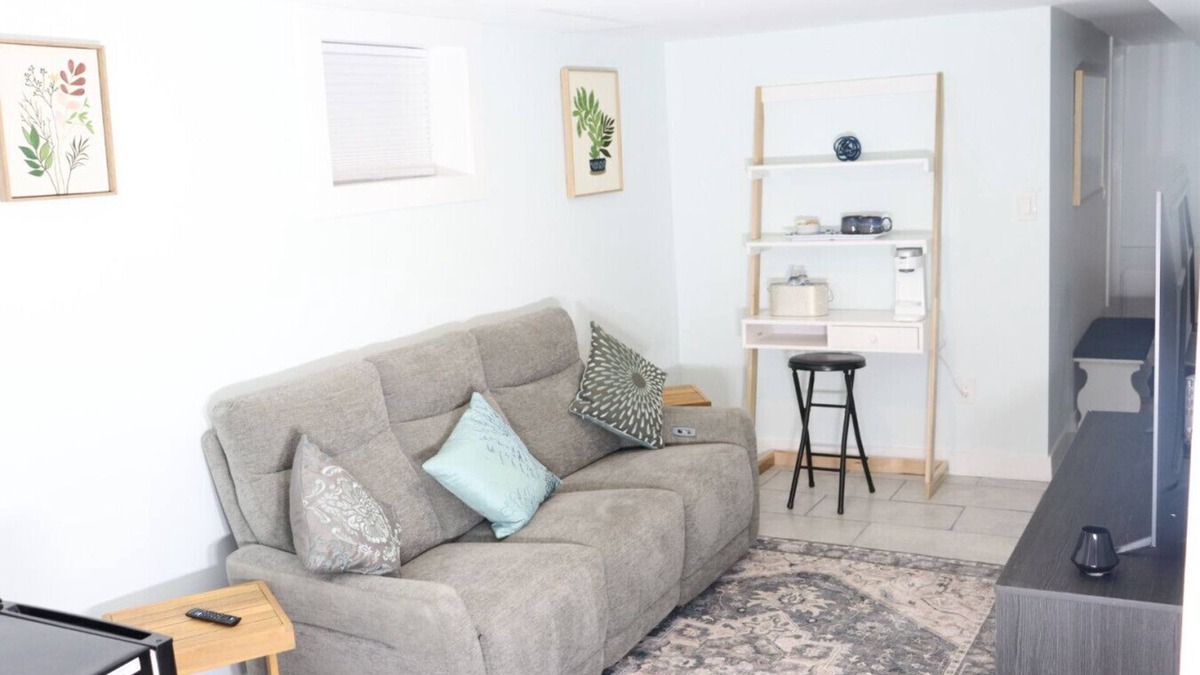 Montclair Apartment | Cozy Garden-Level Suite
