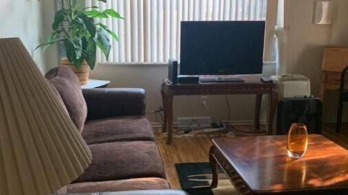 Northeast Park Hill House | Cozy Get Away Home