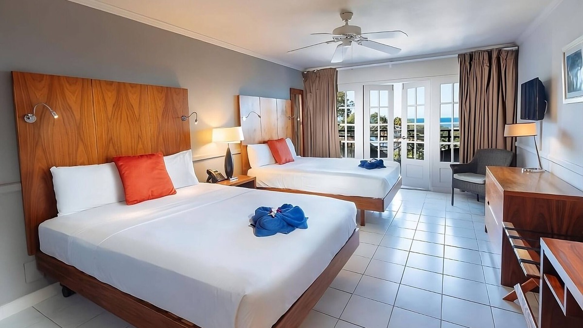 Charlotte Hotel | Cozy Getaway: 2 Scenic Ocean View Room w/Balcony | Free Parking | Adults Only
