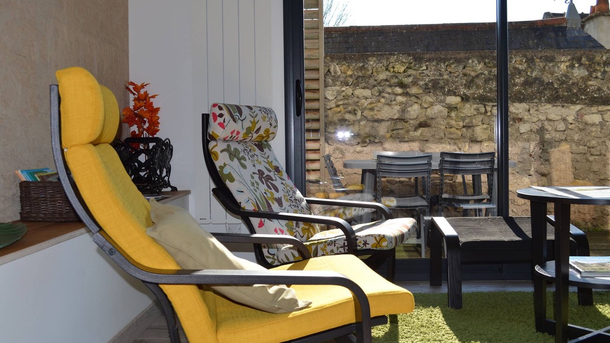 Vouvray Cottage | COZY GITE located between shops and leisure activities