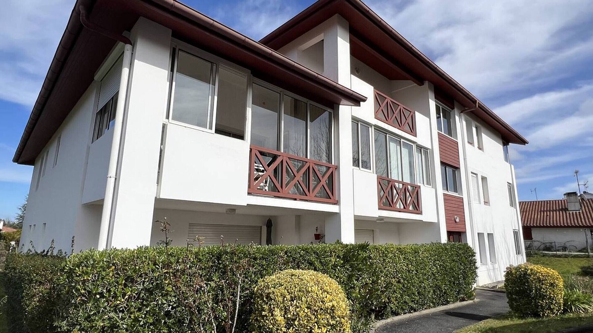 Cambo-les-Bains Apartment | Cozy Ground Floor Studio, Terrace, Parking, Pet-Friendly - Cambo-les-Bains
