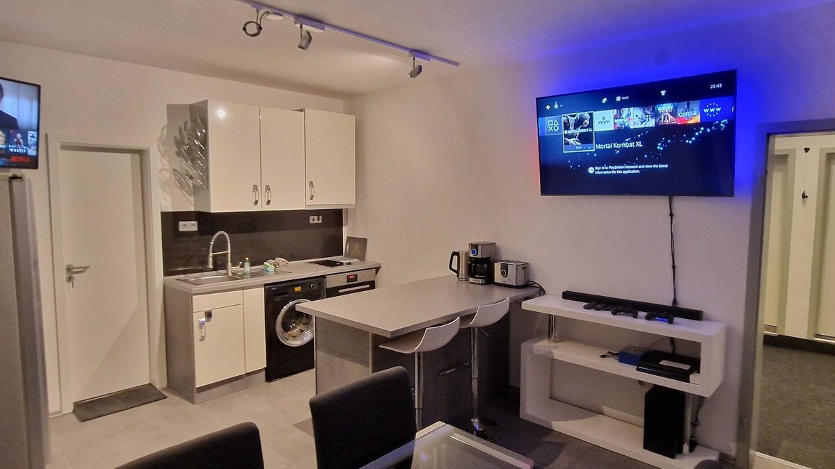 Region Hannover District House | Cozy ground floor apartment | family home | 2x PS4 | Netflix | peace and quiet
