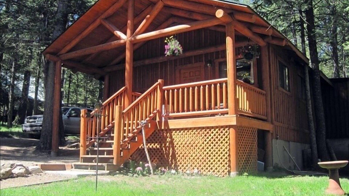 Island Park Cabin | Cozy Guest Cabin by Henry's Lake & Near Yellowstone
