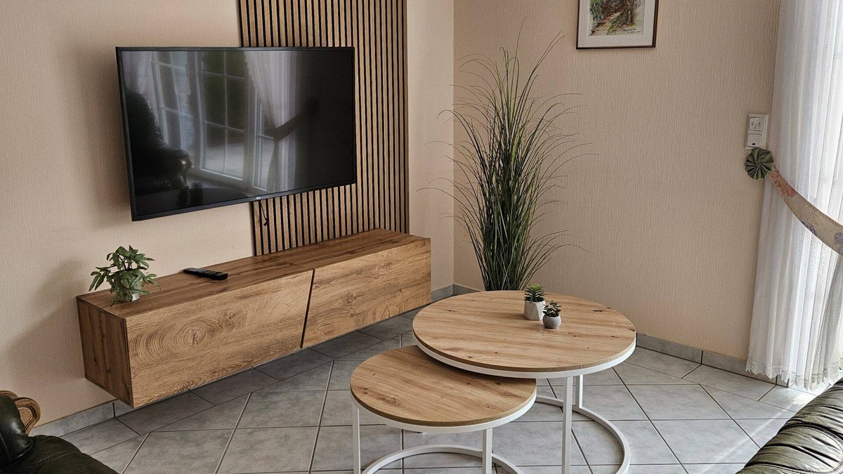 Lieser Apartment | Cozy guest house Binz-Meyer Fewo Paulsberg in Lieser with garden view