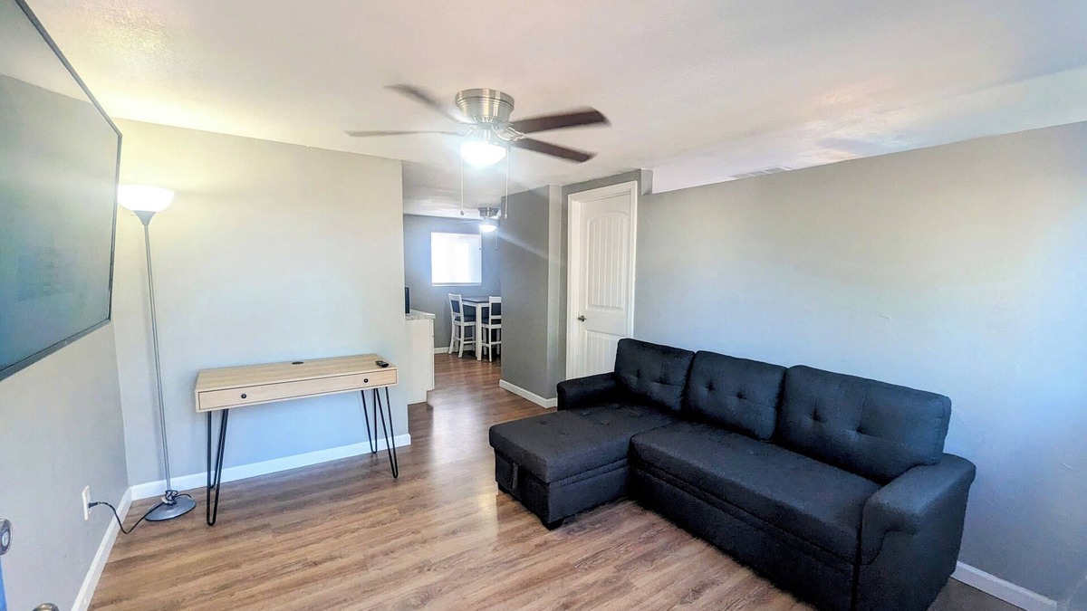 Colonia Del Valle House | Cozy Guest House Close To Air Base