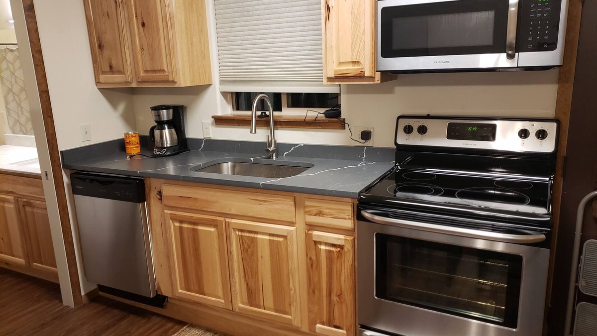 Bayfield House | Cozy Guest House near Downtown Bayfield with off street parking