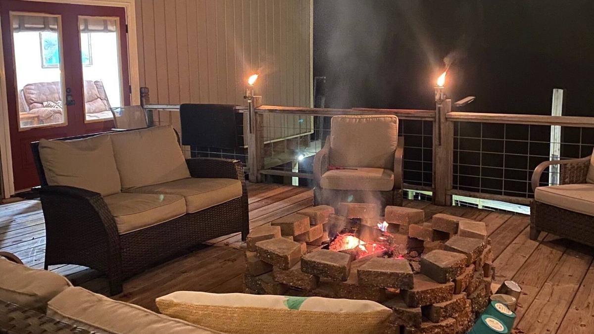 Tangipahoa Parish Apartment | Cozy guest house on the Tangipahoa River