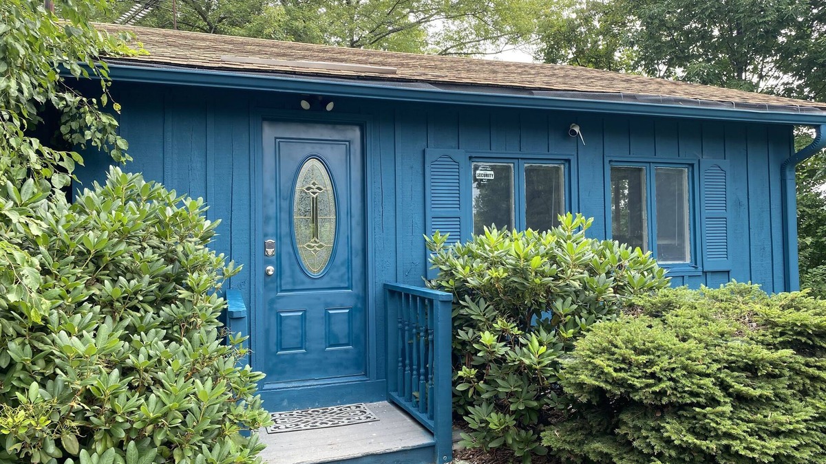 Germantown Apartment | Cozy guest suite at the Blue Ranch