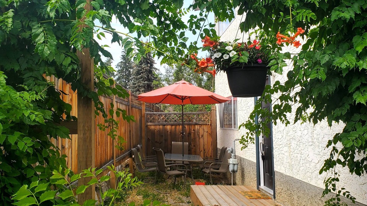 Southwest Mission House | Cozy Guest Suite Kelowna