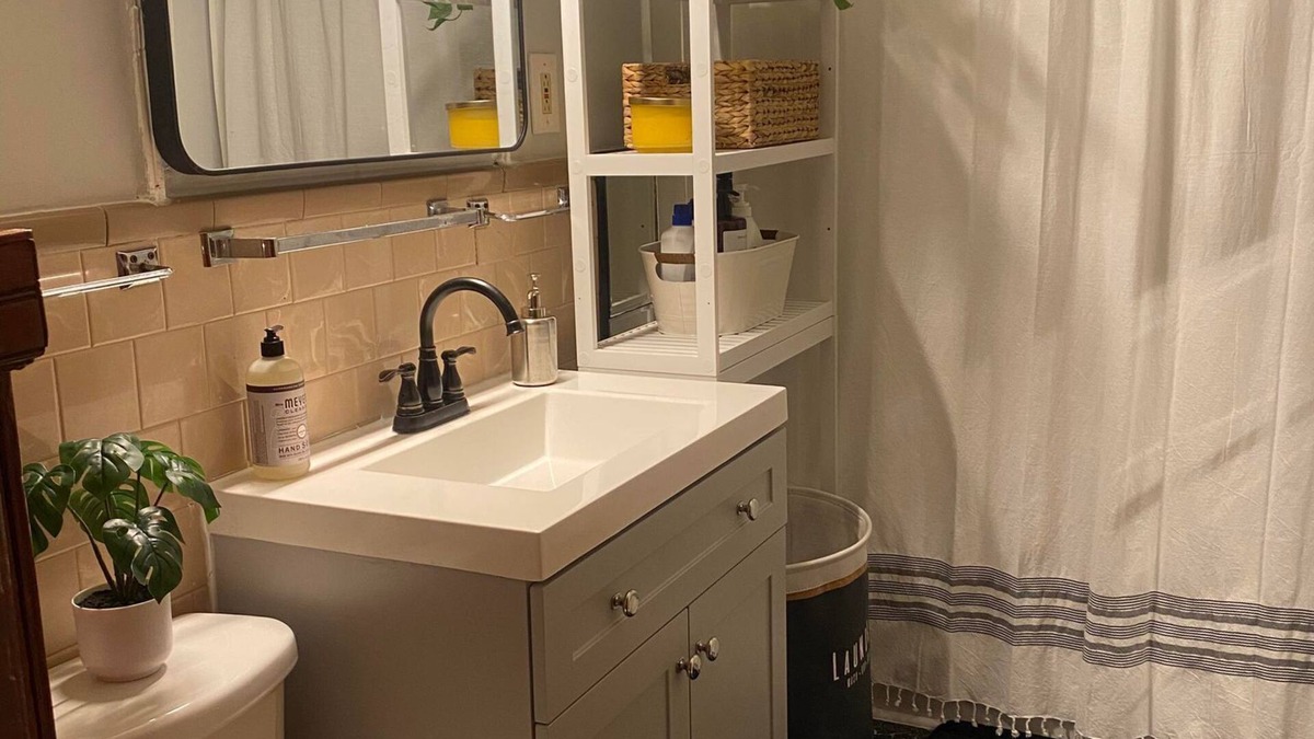 Worcester Apartment | Cozy Guesthouse in the Heart of Worcester