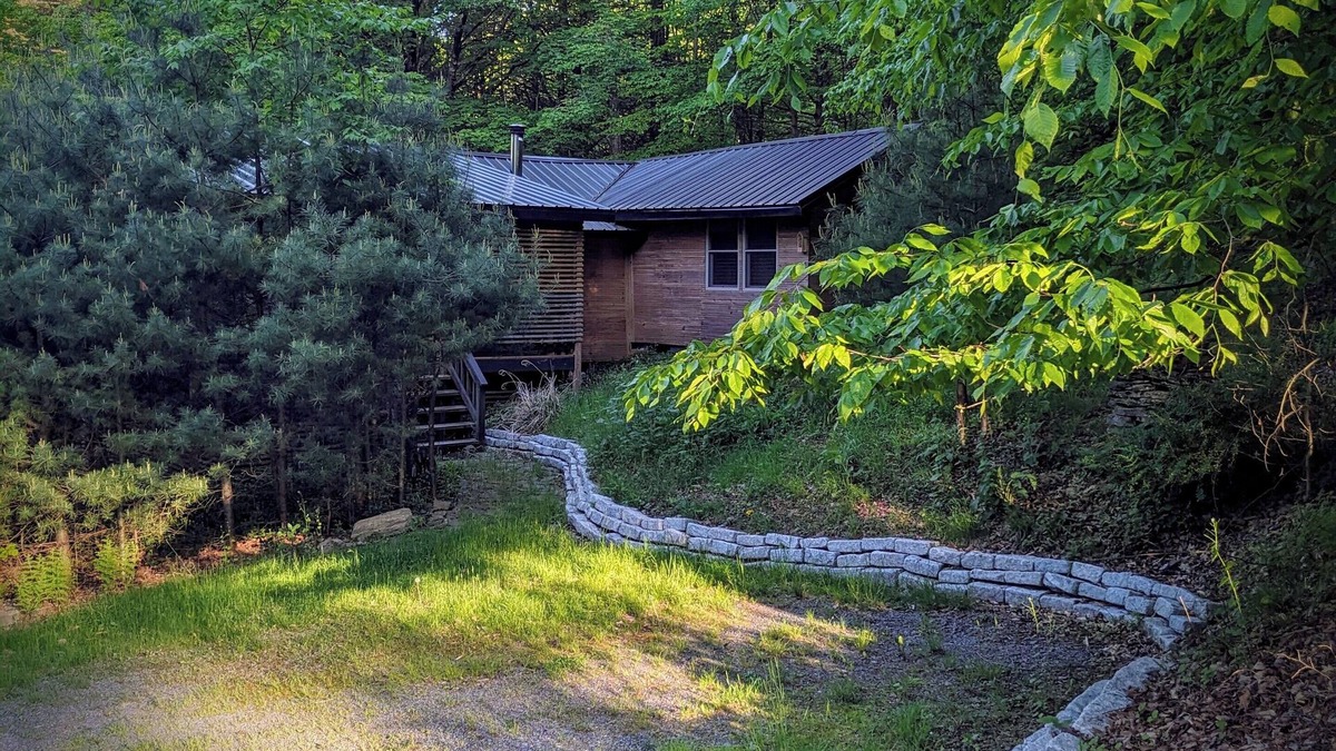 Smallwood Cabin | Cozy Hamlet Retreat at Le Chalet in the Catskills, NY