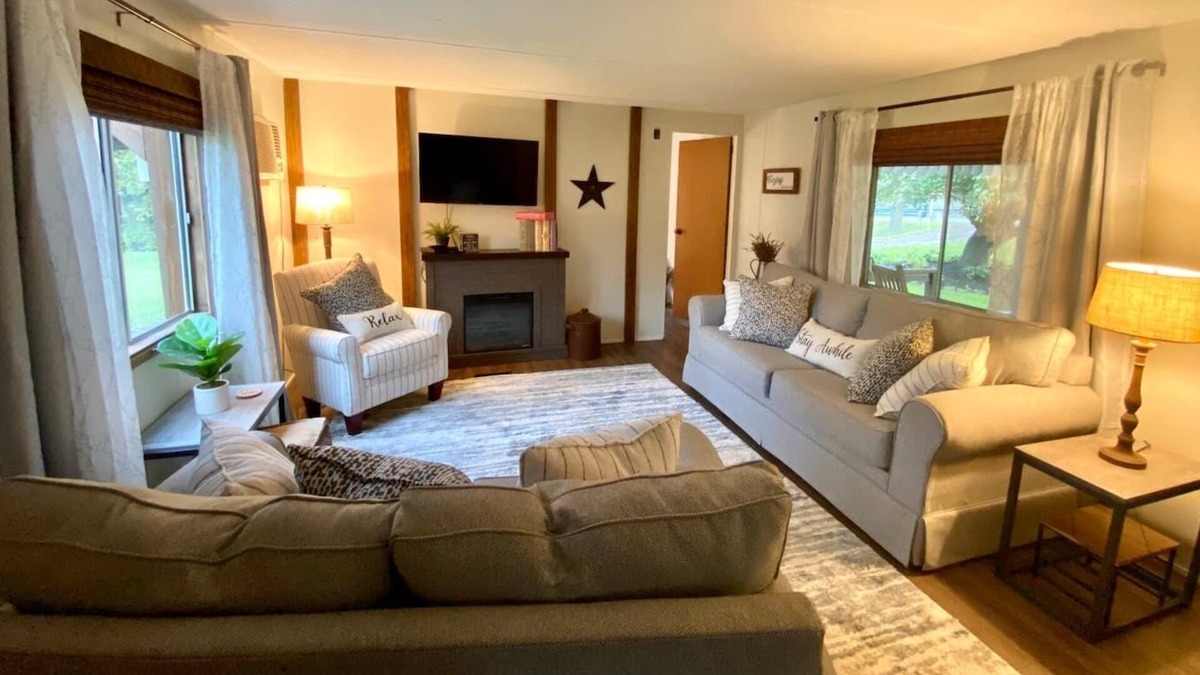 Adamstown House | Cozy hideaway on your own corner of our homestead