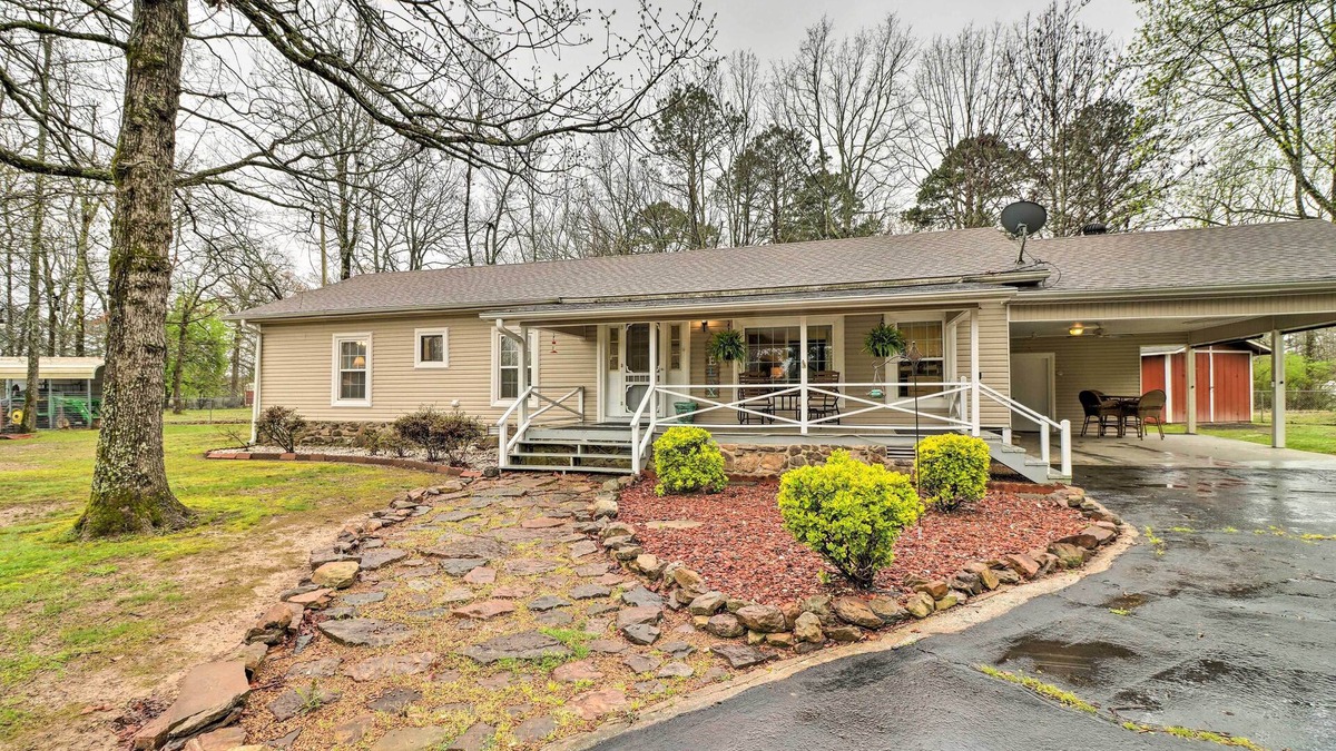 Higden House | Cozy Higden Retreat - Near Greers Ferry Lake!