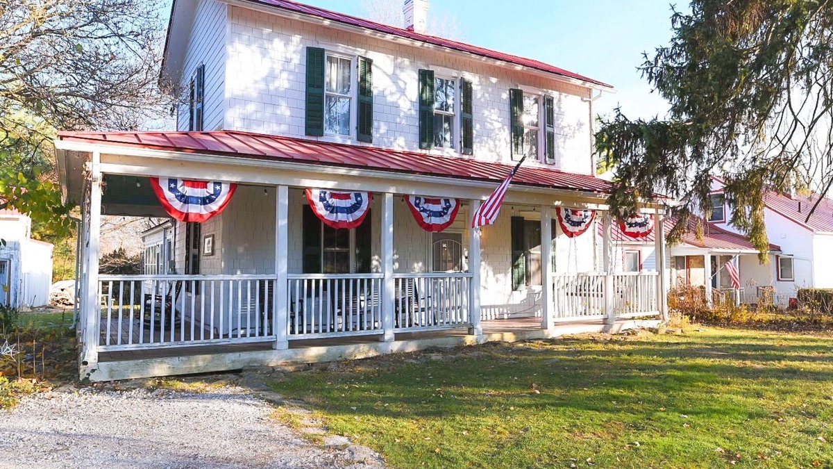 Bellbrook Other | Cozy Historic Bellbrook Farmhouse - Walk to Downtown