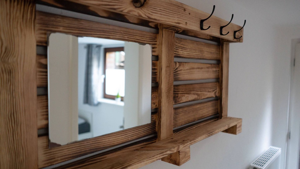 Clausthal-Zellerfeld House | Cozy Holiday Home by the Lake Apartment 1 with Private Garden and Wi-Fi