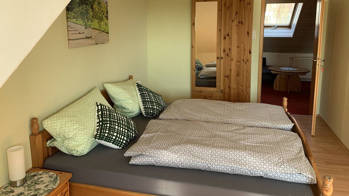 Wolfsanger Condo | Cozy holiday apartment with a garden in a quiet location for the whole family