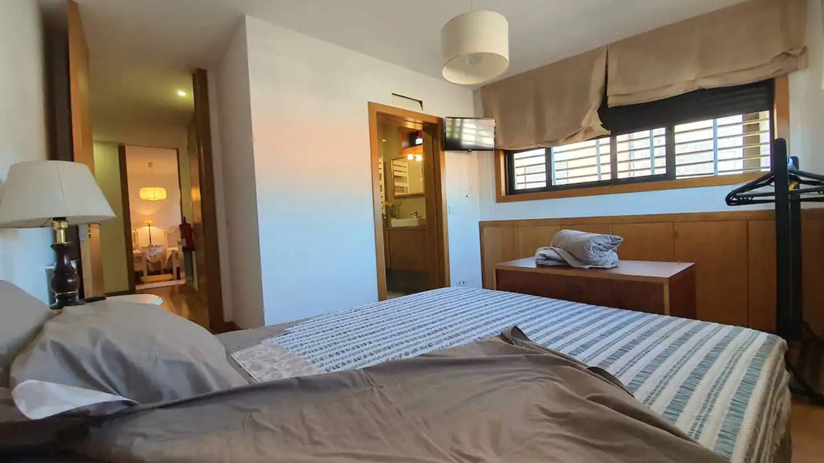 Molares House | Cozy Holiday Home “Casa da Padaria” in Mondim de Basto