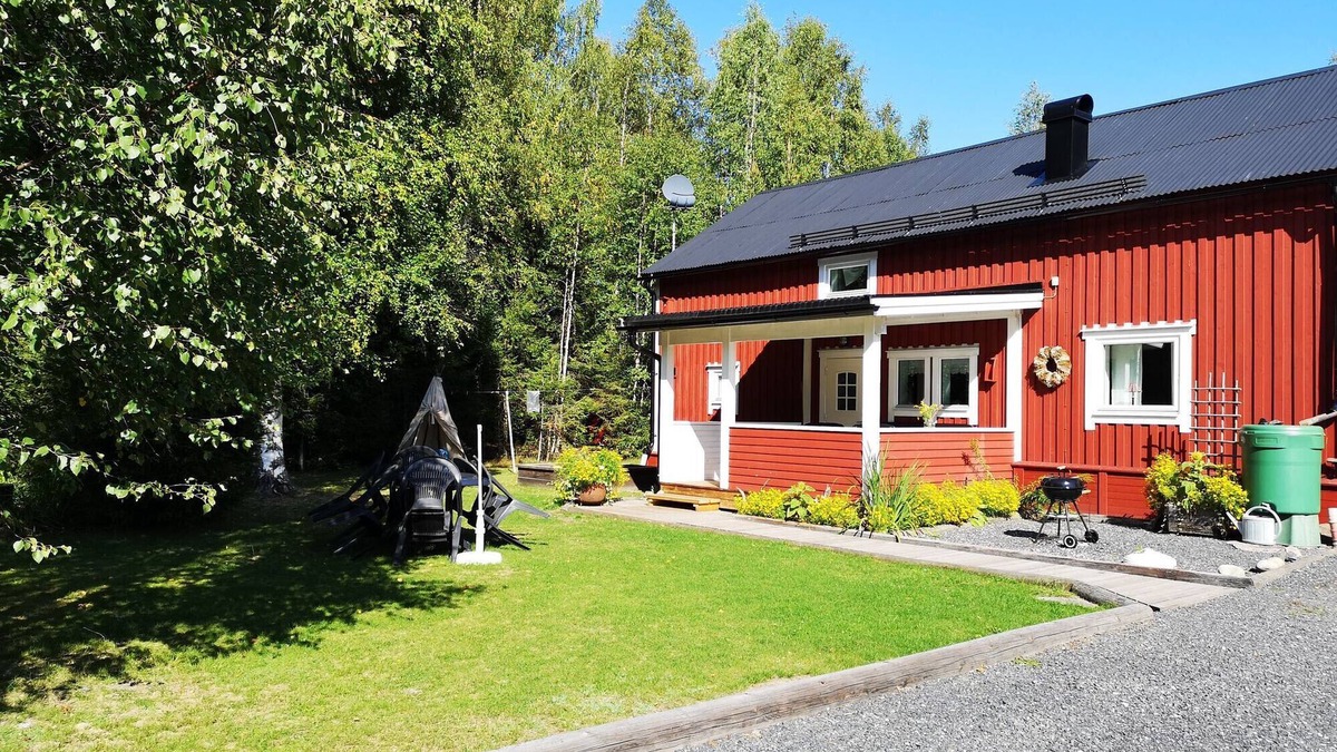 Syssleback House | Cozy holiday home for winter or summer holidays in central Sweden