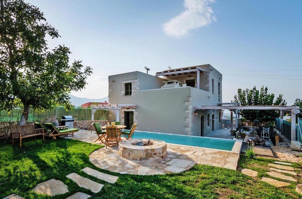 Kastellos House | Cozy holiday home in Cretan country style