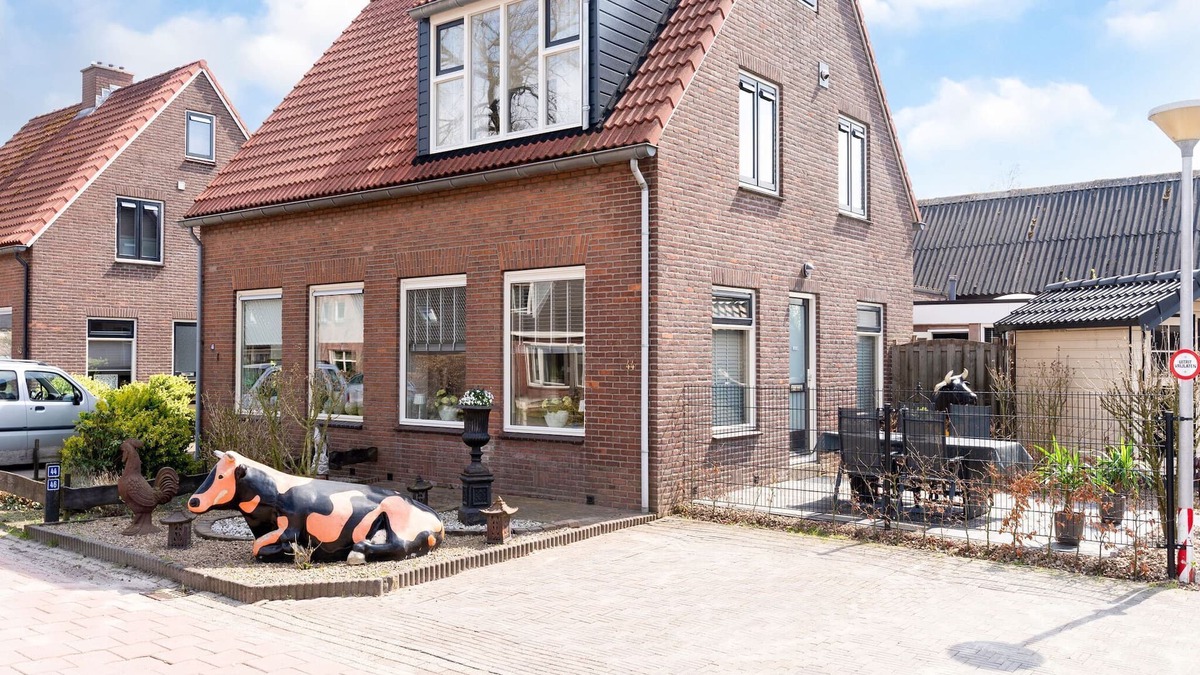 Elim House | Cozy Holiday Home in Elim with a Furnished Garden