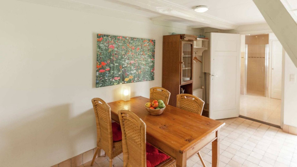Municipality of Baarn House | Cozy Holiday Home near Forest in Baarn