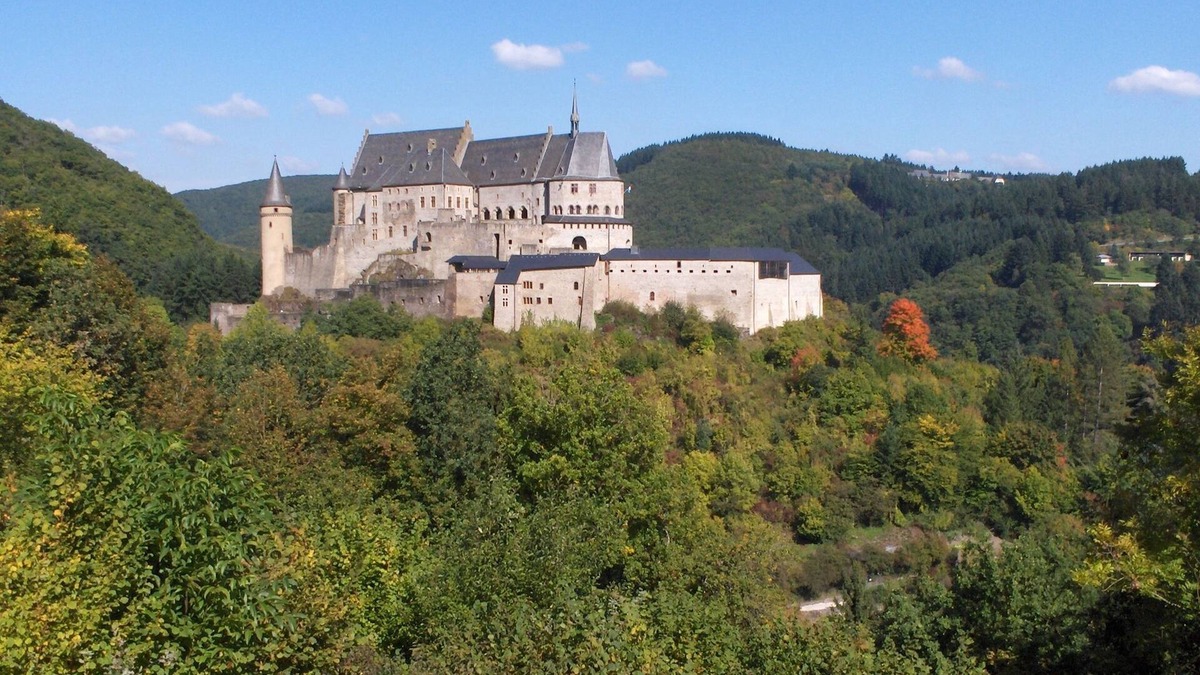 Boevange-Clervaux House | Cozy Holiday Home in Boevange-Clervaux with Garden