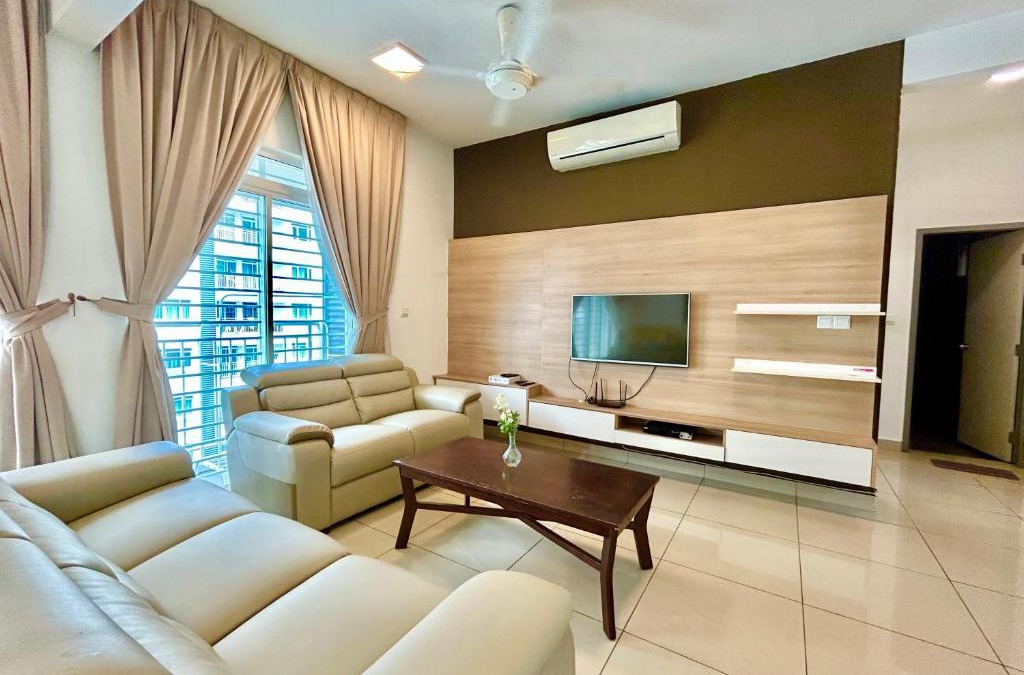 Impiana Apartment | Cozy Home 1-9pax near MSU, Stadium Shah Alam Sec13
