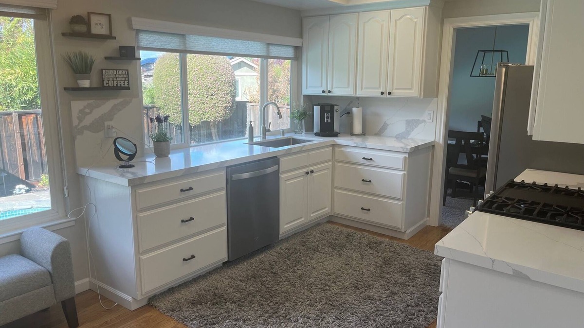 Pleasanton House | Cozy home 5 minutes from downtown, located in the heart of Pleasanton