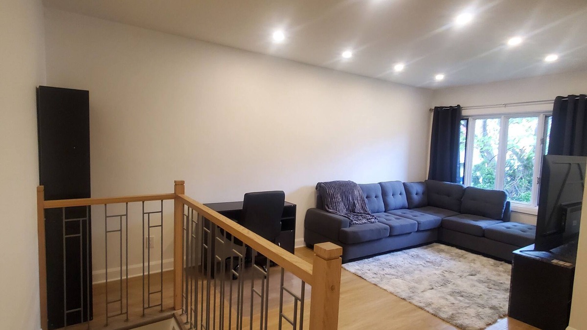Laval Apartment | Cozy Home!