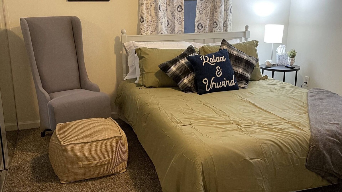 Springfield House | Cozy home close to historic Washburne District, Hospital, Autzen Stadium!