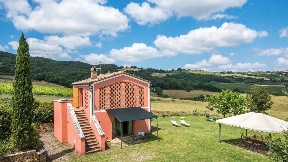 San Quirico d'Orcia House | Cozy home in San Quirico D'Orcia