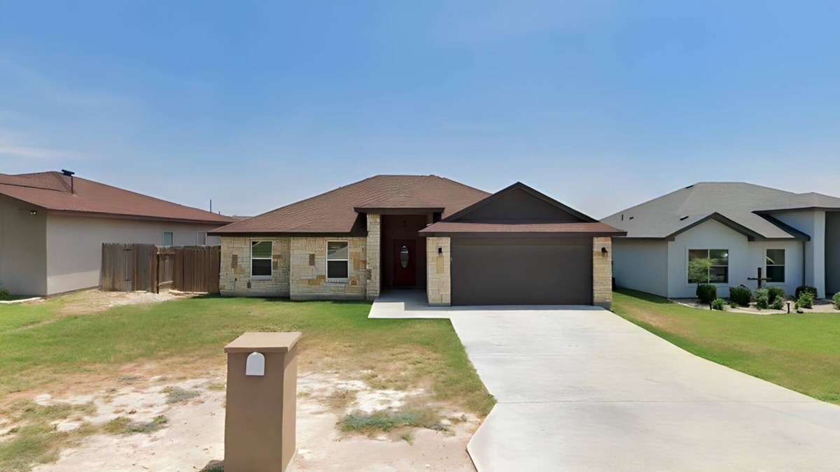 Amistad National Recreational Area House | Cozy home in airport area