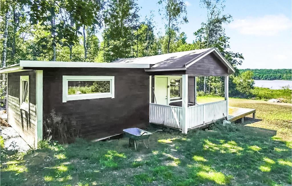 Asarum House | Cozy Home In Asarum With Lake View