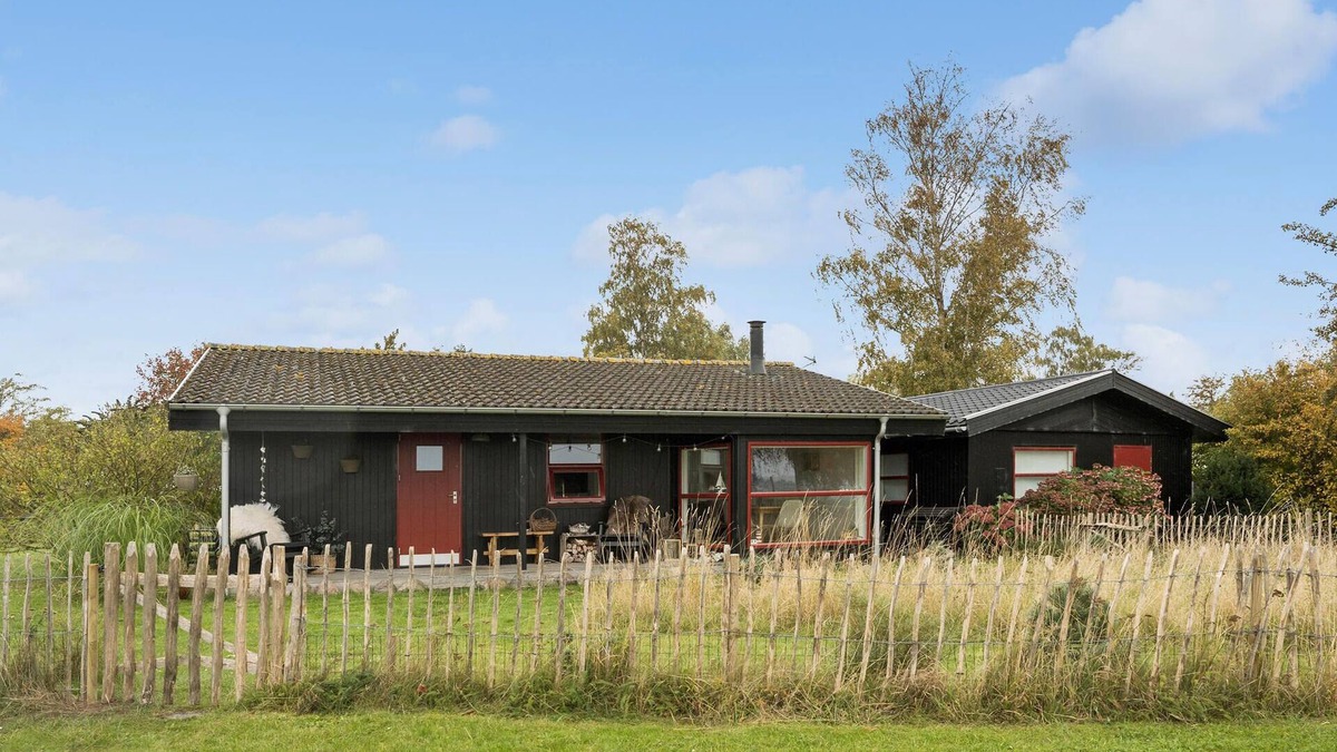 Maribo House | Cozy home in Askø with WiFi