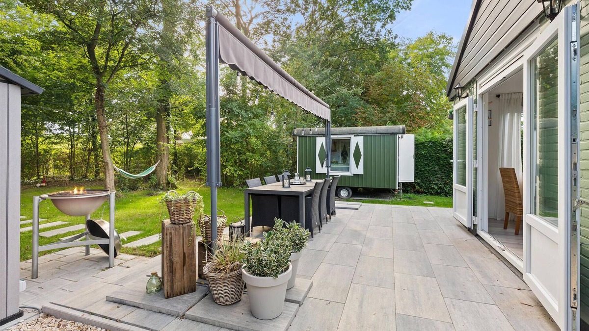 Baarland House | Cozy home in Baarland with WiFi