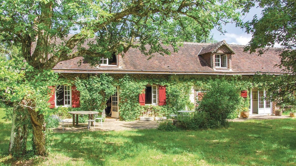 Beauchene House | Cozy home in Beauchene with WiFi
