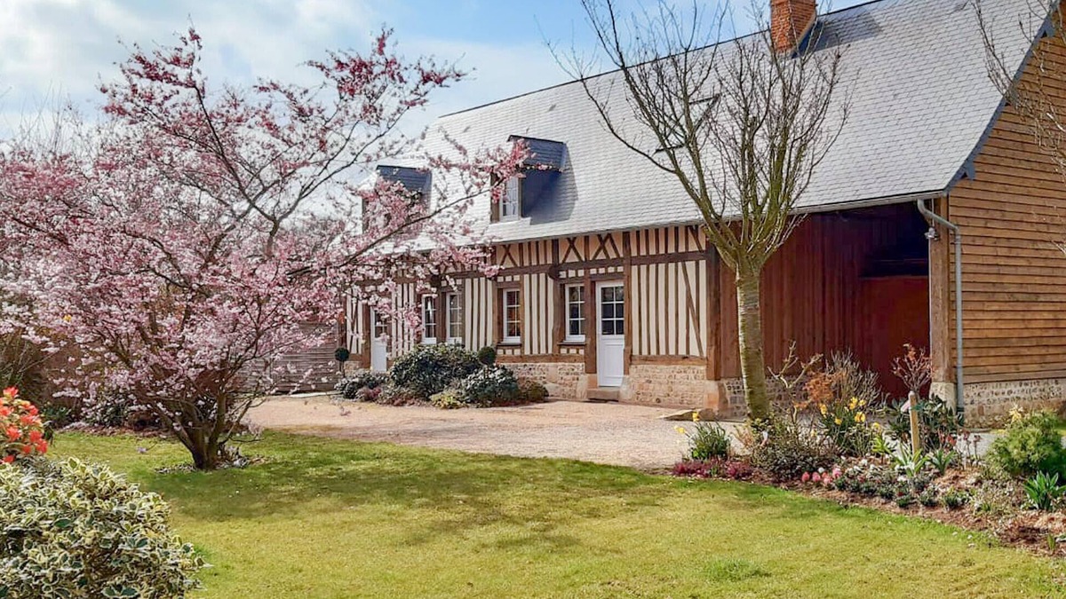 Bolleville House | Cozy home in Bolleville with WiFi